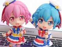 【プリパラ】ねんどろいどこ～で「ドロシー・ウェスト」「レオナ・ウェスト」フォーチュンパーティ－サイリウムコーデ 明日より予約開始の画像