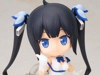 【ダンまち】キューポッシュ「ヘスティア」駿河屋予約開始、ブルーのリボン少し柔らかめの素材で再現の画像