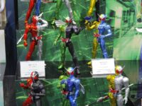 【仮面ライダーW】フィギュアライズスタンダード「サイクロンジョーカー」「ルナトリガー」「ヒートメタル」プラモデル 試作展示の画像