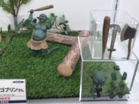 【AKガーデン】ダイキ工業「ゴブリンさん」「オークさん」可動フィギュア 試作展示！【スケベブンドド】の画像