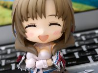 【通常攻撃が全体攻撃で二回攻撃のお母さんは好きですか？】ねんどろいど「大好真々子」明日予約開始の画像