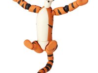 【くまのプーさん】リボルテック「ティガー」可動フィギュア 予約開始の画像