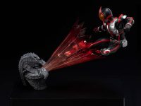 Glow In The Dark「仮面ライダーファイズ」「仮面ライダーファイズ アクセルフォーム」フィギュア 予約開始、エフェクト発光ギミックありの画像