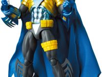 マフェックス「ナイトフォール バットマン」可動フィギュア 予約開始の画像