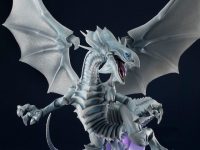 メガハウス「遊戯王 青眼の白龍」「ワンピース 剣闘士レベッカ」フィギュアほか 蔵出し抽選販売 受付開始の画像